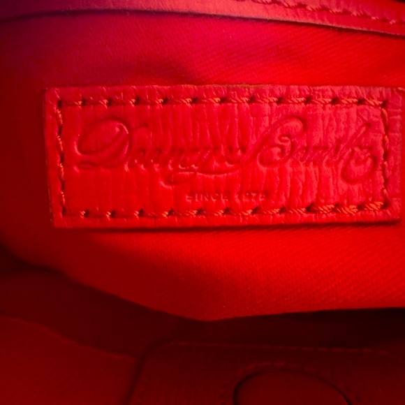 Dooney & Bourke LEATHER Shoulder Bag or Tote in GERANIUM. EXQUISITE QUALITY. - Picture 7 of 12